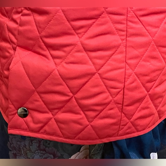 Jacket - Picture 2 of 10